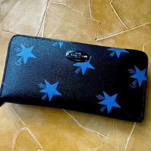 COACH ACCORDION ZIP WALLET IN STAR CANYON PRINT COATED CANVAS (COACH F53426)